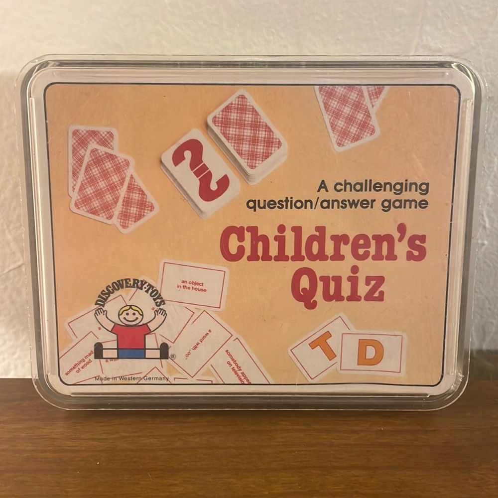 Vintage Discovery Toys Childrens Quiz Card Game 1983 Complete USED A-1